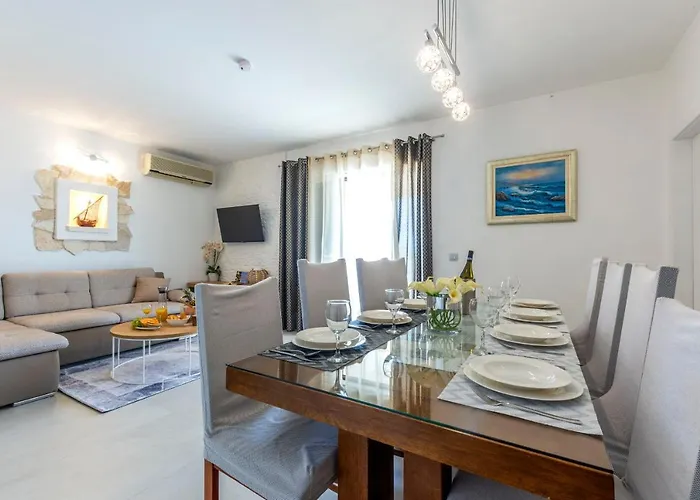 Patria 别墅 Ražanj