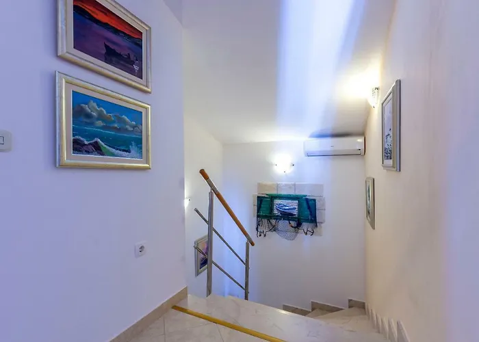 别墅 Patria Ražanj